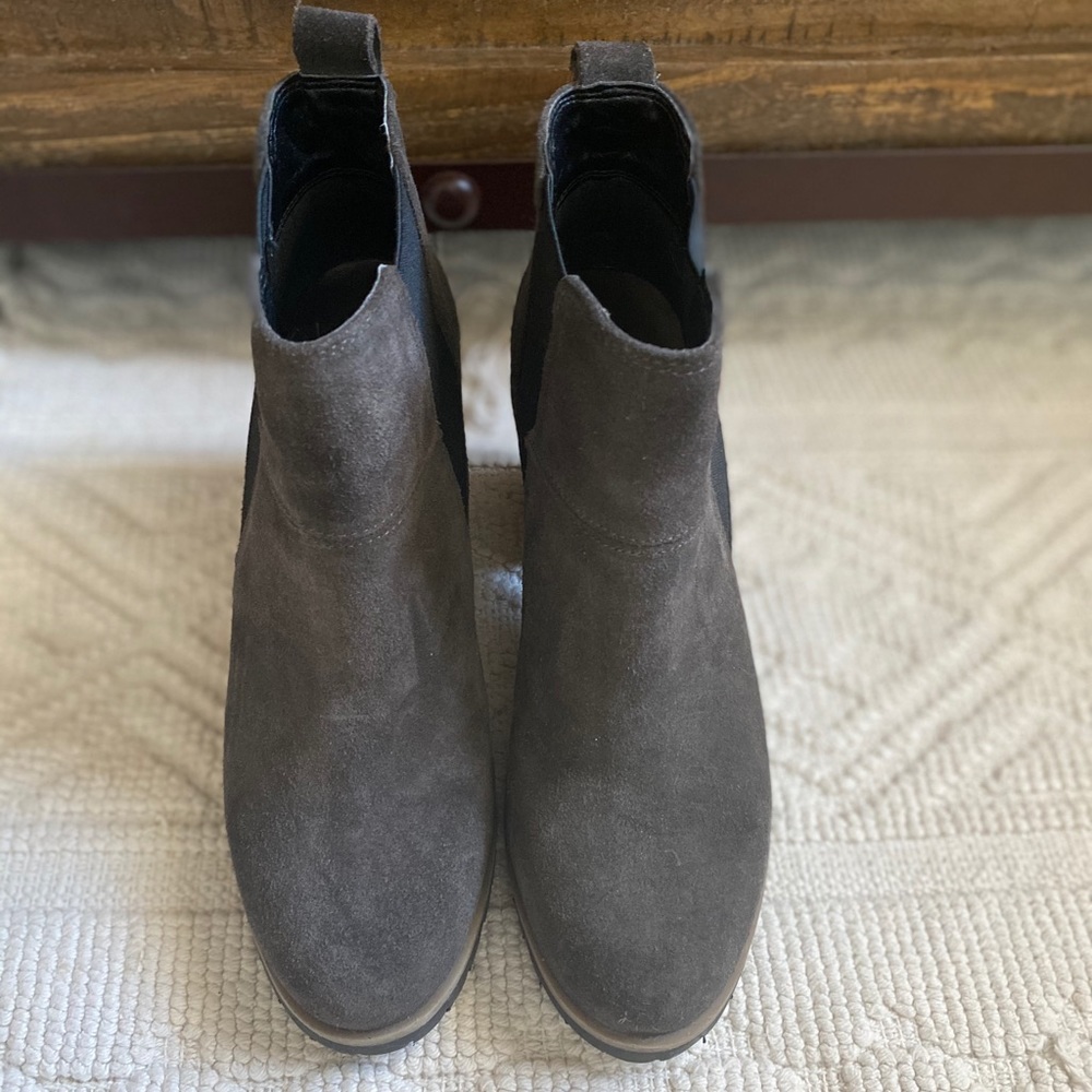 Crēvo booties